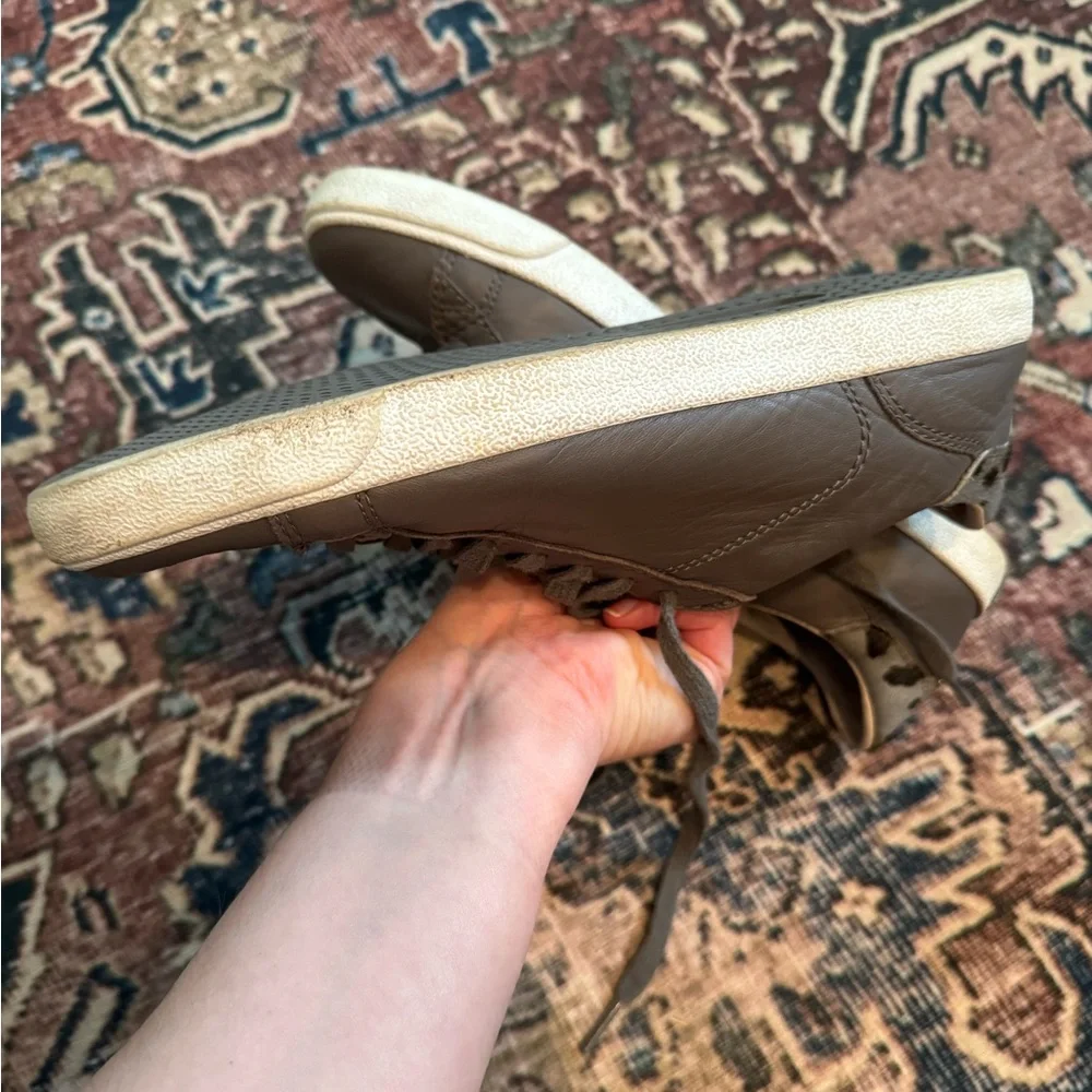 Cole Haan used but